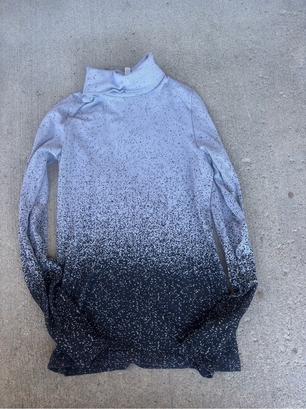 Athleta Light grey Speckled Ombre Turtleneck